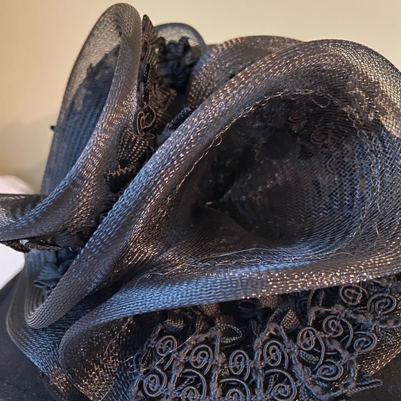 Beautifully Stylish Black Wool Church Dress Hat by Sylvia - Picture 4 of 9